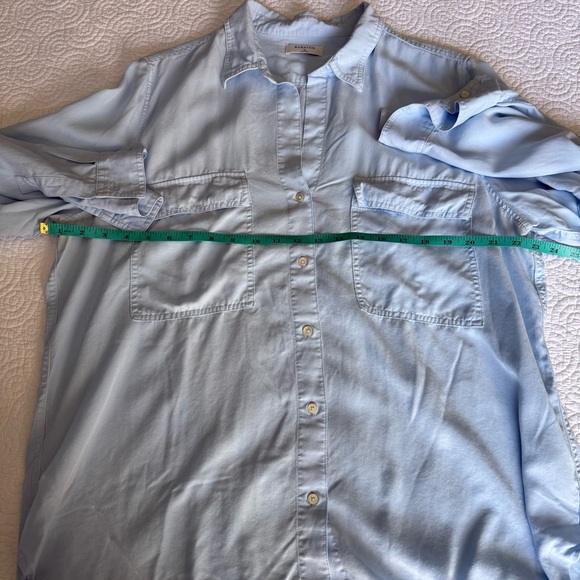 Babaton Sky Blue Button-Down Shirt - Picture 6 of 11